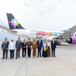 Sectur y Volaris llevan la campaña “México está de Moda” a nuevos mercados con el avión “El Embajador”
