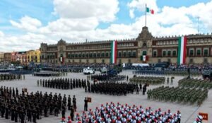 desfile-16-mexico--1000x581